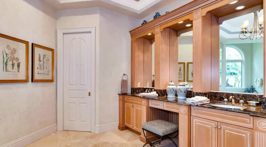 60 lighthouse PT Drive, Longboat Key, Florida, 34228, United States, 5 Bedrooms Bedrooms, 10 Rooms Rooms,6 BathroomsBathrooms,Residential,For Sale,lighthouse PT,1459580
