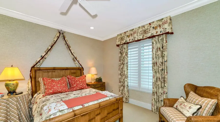 60 lighthouse PT Drive, Longboat Key, Florida, 34228, United States, 5 Bedrooms Bedrooms, 10 Rooms Rooms,6 BathroomsBathrooms,Residential,For Sale,lighthouse PT,1459580