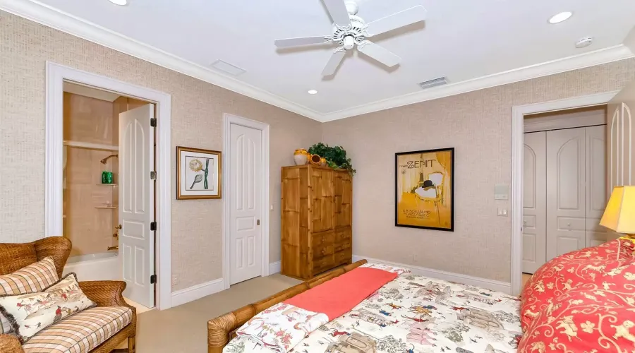 60 lighthouse PT Drive, Longboat Key, Florida, 34228, United States, 5 Bedrooms Bedrooms, 10 Rooms Rooms,6 BathroomsBathrooms,Residential,For Sale,lighthouse PT,1459580