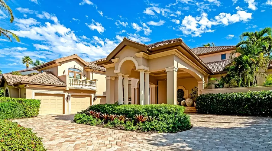 60 lighthouse PT Drive, Longboat Key, Florida, 34228, United States, 5 Bedrooms Bedrooms, 10 Rooms Rooms,6 BathroomsBathrooms,Residential,For Sale,lighthouse PT,1459580