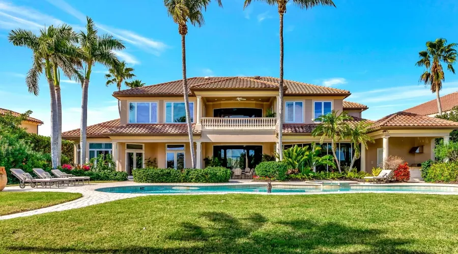 60 lighthouse PT Drive, Longboat Key, Florida, 34228, United States, 5 Bedrooms Bedrooms, 10 Rooms Rooms,6 BathroomsBathrooms,Residential,For Sale,lighthouse PT,1459580