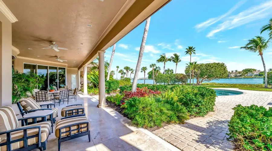 60 lighthouse PT Drive, Longboat Key, Florida, 34228, United States, 5 Bedrooms Bedrooms, 10 Rooms Rooms,6 BathroomsBathrooms,Residential,For Sale,lighthouse PT,1459580