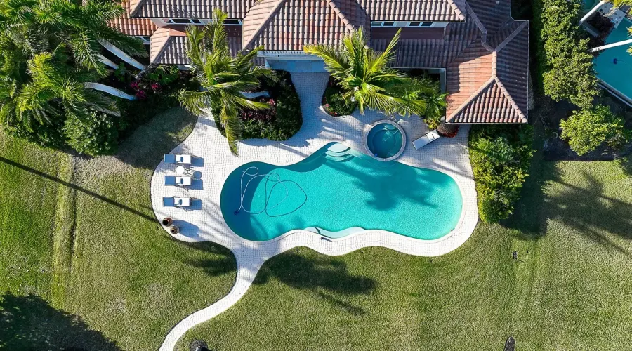 60 lighthouse PT Drive, Longboat Key, Florida, 34228, United States, 5 Bedrooms Bedrooms, 10 Rooms Rooms,6 BathroomsBathrooms,Residential,For Sale,lighthouse PT,1459580
