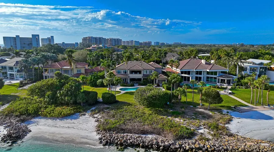 60 lighthouse PT Drive, Longboat Key, Florida, 34228, United States, 5 Bedrooms Bedrooms, 10 Rooms Rooms,6 BathroomsBathrooms,Residential,For Sale,lighthouse PT,1459580