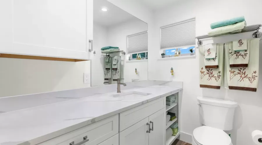 838-840 Rabbit Road, Sanibel, Florida, 33957, United States, 4 Bedrooms Bedrooms, 14 Rooms Rooms,2 BathroomsBathrooms,Residential,For Sale,Rabbit,1481663