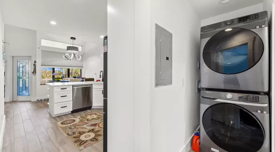 838-840 Rabbit Road, Sanibel, Florida, 33957, United States, 4 Bedrooms Bedrooms, 14 Rooms Rooms,2 BathroomsBathrooms,Residential,For Sale,Rabbit,1481663