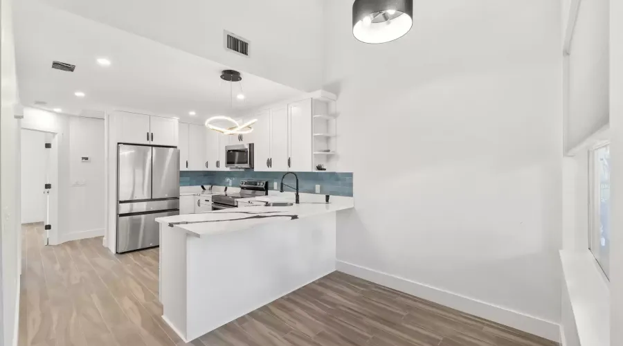 838-840 Rabbit Road, Sanibel, Florida, 33957, United States, 4 Bedrooms Bedrooms, 14 Rooms Rooms,2 BathroomsBathrooms,Residential,For Sale,Rabbit,1481663