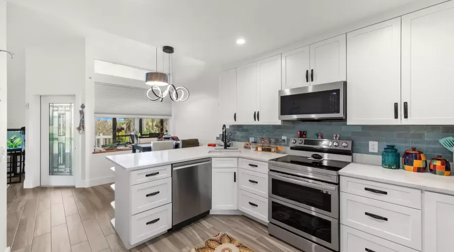 838-840 Rabbit Road, Sanibel, Florida, 33957, United States, 4 Bedrooms Bedrooms, 14 Rooms Rooms,2 BathroomsBathrooms,Residential,For Sale,Rabbit,1481663