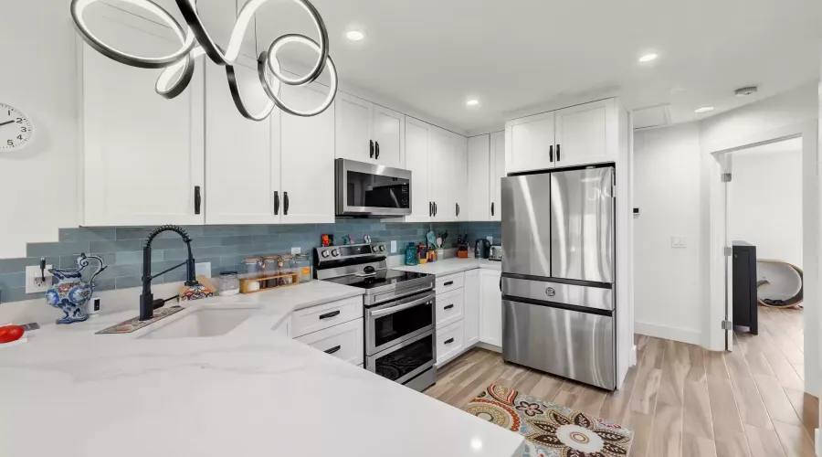 838-840 Rabbit Road, Sanibel, Florida, 33957, United States, 4 Bedrooms Bedrooms, 14 Rooms Rooms,2 BathroomsBathrooms,Residential,For Sale,Rabbit,1481663