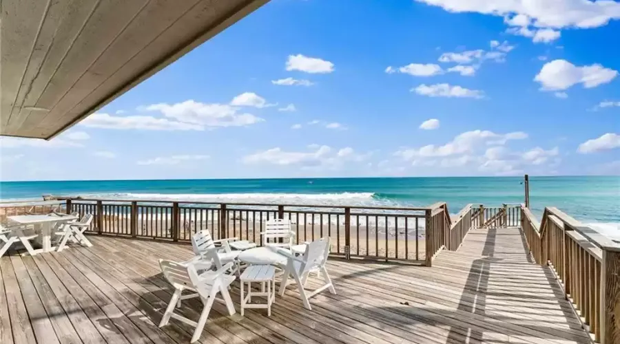 777 se macarthur BLVD, Stuart, Florida, 34996, United States, 3 Bedrooms Bedrooms, ,3 BathroomsBathrooms,Residential,For Sale,777 se macarthur BLVD,1489401