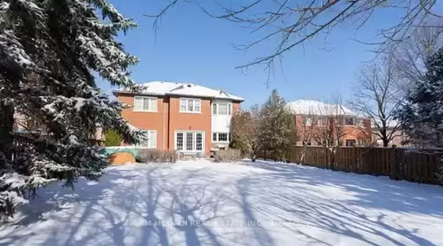 2360 Silverwood Dr., Mississauga, Ontario, L5M 5B3, Canada, 4 Bedrooms Bedrooms, ,6 BathroomsBathrooms,Residential,For Sale,1489731