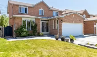 4424 Grassland Cres., Mississauga, Ontario, L5V 1E2, Canada, 5 Bedrooms Bedrooms, ,4 BathroomsBathrooms,Residential,For Sale,1494646