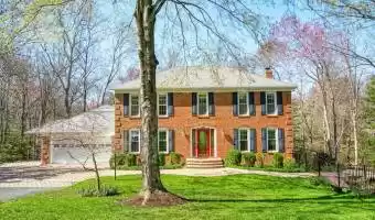 10854 Country Pond, Oakton, Virginia, 22124, United States, 4 Bedrooms Bedrooms, ,4 BathroomsBathrooms,Residential,For Sale,10854 Country Pond,1497346