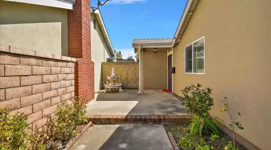 18118 Parkvalle, Cerritos, California, 90703, United States, 3 Bedrooms Bedrooms, ,3 BathroomsBathrooms,Residential,For Sale,18118 Parkvalle,1497441