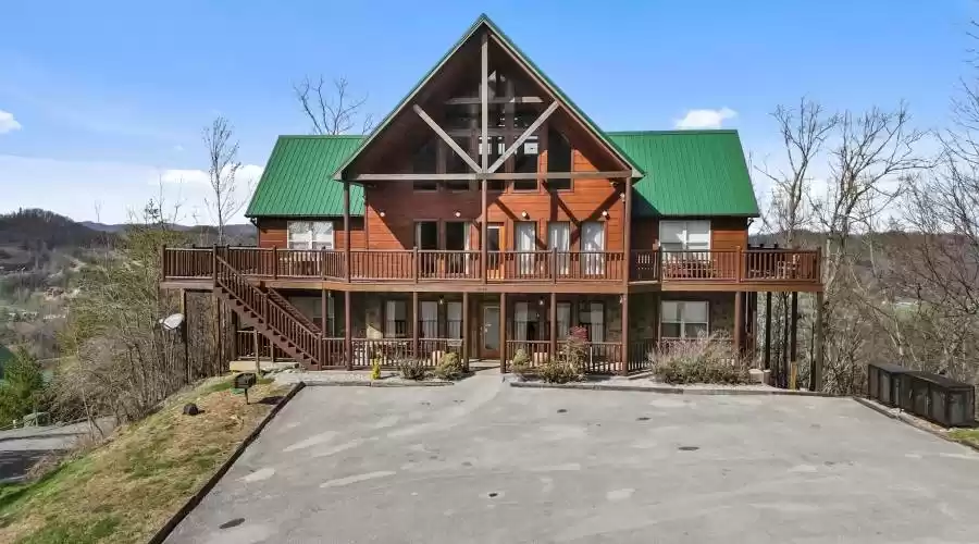 3650 Wilderness Mountain Rd, Sevierville, Tennessee, 37862, United States, 5 Bedrooms Bedrooms, ,5 BathroomsBathrooms,Residential,For Sale,3650 Wilderness Mountain Rd,1497446