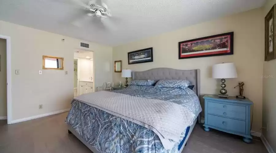 1340 GULF BOULEVARD 11B, CLEARWATER, Florida, 33767, United States, 2 Bedrooms Bedrooms, ,2 BathroomsBathrooms,Residential,For Sale,1340 GULF BOULEVARD 11B,1497475