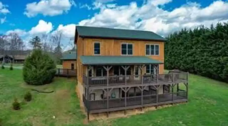 4032 Roundtop Drive, Sevierville, Tennessee, 37862, United States, 3 Bedrooms Bedrooms, ,3 BathroomsBathrooms,Residential,For Sale,4032 Roundtop Drive,1503205