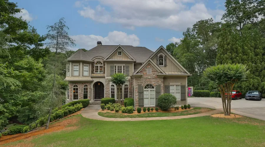 8069 Kenstone Ct, Georgia, 30350, United States, 6 Bedrooms Bedrooms, 20 Rooms Rooms,6 BathroomsBathrooms,Residential,For Sale,1512978