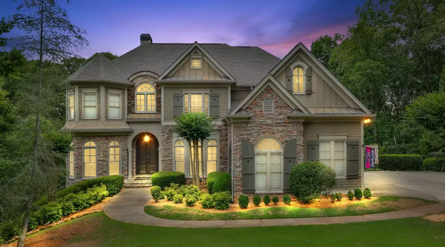 8069 Kenstone Ct, Georgia, 30350, United States, 6 Bedrooms Bedrooms, 20 Rooms Rooms,6 BathroomsBathrooms,Residential,For Sale,1512978