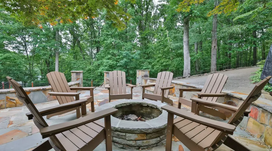 8069 Kenstone Ct, Georgia, 30350, United States, 6 Bedrooms Bedrooms, 20 Rooms Rooms,6 BathroomsBathrooms,Residential,For Sale,1512978