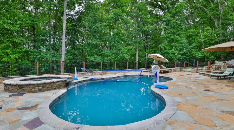 8069 Kenstone Ct, Georgia, 30350, United States, 6 Bedrooms Bedrooms, 20 Rooms Rooms,6 BathroomsBathrooms,Residential,For Sale,1512978