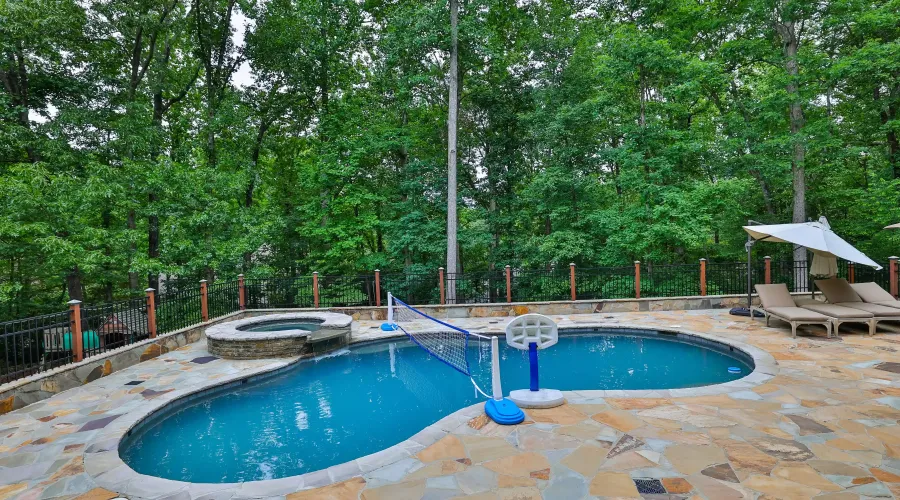 8069 Kenstone Ct, Georgia, 30350, United States, 6 Bedrooms Bedrooms, 20 Rooms Rooms,6 BathroomsBathrooms,Residential,For Sale,1512978