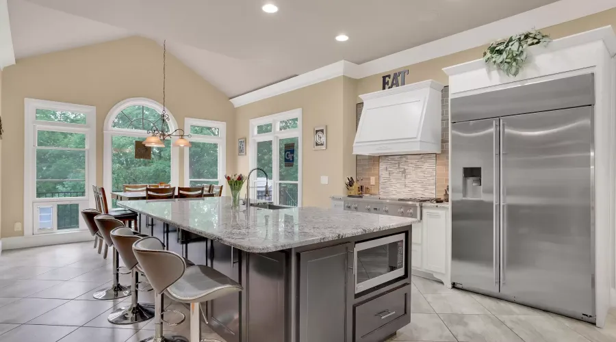 8069 Kenstone Ct, Georgia, 30350, United States, 6 Bedrooms Bedrooms, 20 Rooms Rooms,6 BathroomsBathrooms,Residential,For Sale,1512978