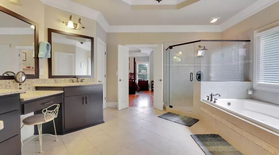 8069 Kenstone Ct, Georgia, 30350, United States, 6 Bedrooms Bedrooms, 20 Rooms Rooms,6 BathroomsBathrooms,Residential,For Sale,1512978