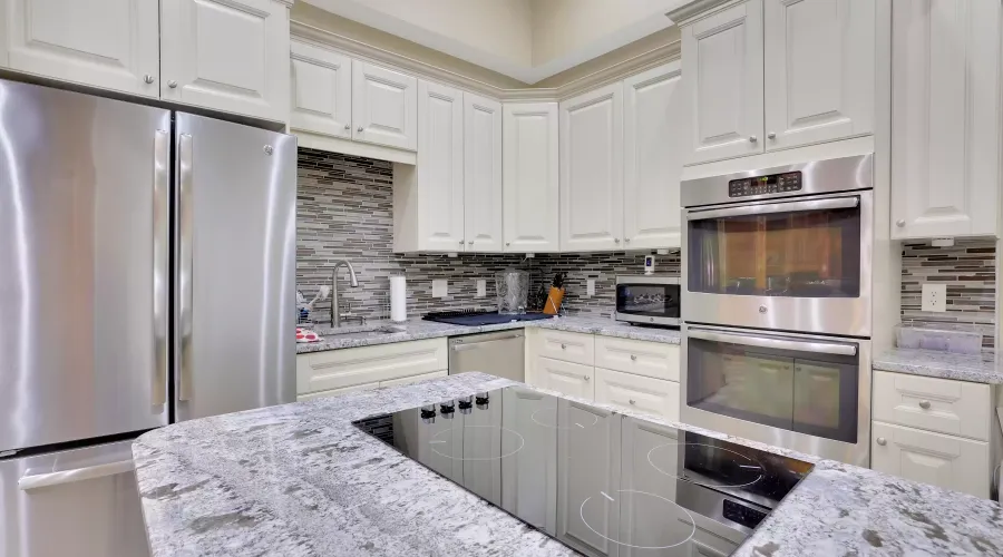 8069 Kenstone Ct, Georgia, 30350, United States, 6 Bedrooms Bedrooms, 20 Rooms Rooms,6 BathroomsBathrooms,Residential,For Sale,1512978