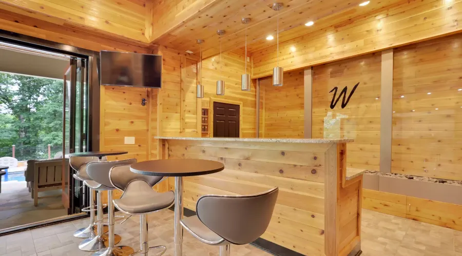 8069 Kenstone Ct, Georgia, 30350, United States, 6 Bedrooms Bedrooms, 20 Rooms Rooms,6 BathroomsBathrooms,Residential,For Sale,1512978