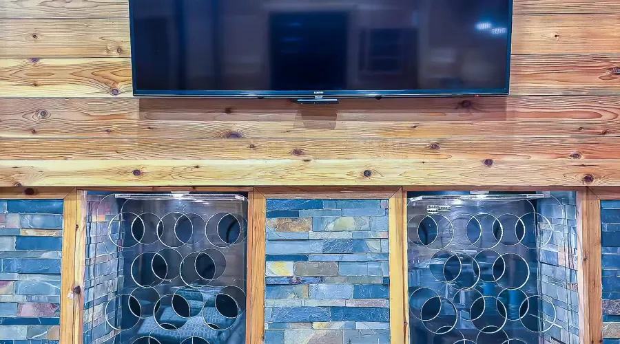 8069 Kenstone Ct, Georgia, 30350, United States, 6 Bedrooms Bedrooms, 20 Rooms Rooms,6 BathroomsBathrooms,Residential,For Sale,1512978