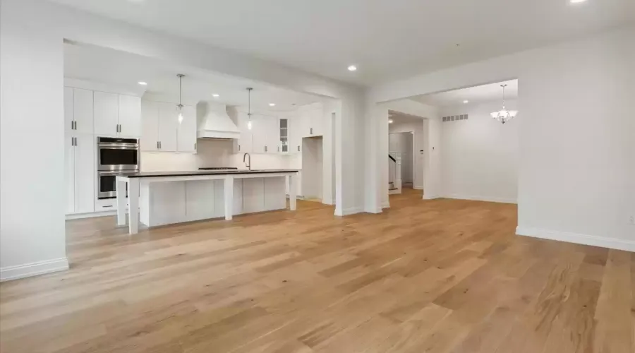 811 Grayson LN, AMBLER, Pennsylvania, 19002, United States, 3 Bedrooms Bedrooms, 11 Rooms Rooms,2 BathroomsBathrooms,Residential,For Sale,Grayson,1523014