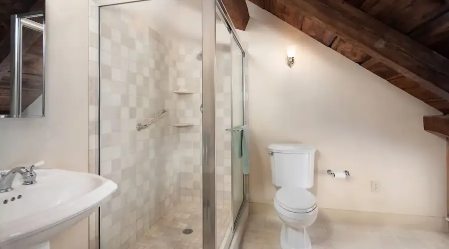 25 Sheffield Road, Egremont, Massachusetts, 01258, United States, 6 Bedrooms Bedrooms, 12 Rooms Rooms,4 BathroomsBathrooms,Residential,For Sale,Sheffield,1528515