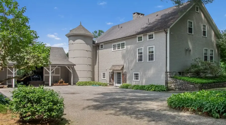 25 Sheffield Road, Egremont, Massachusetts, 01258, United States, 6 Bedrooms Bedrooms, 12 Rooms Rooms,4 BathroomsBathrooms,Residential,For Sale,Sheffield,1528515