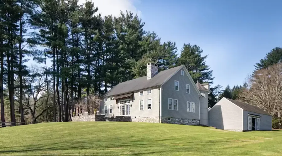 25 Sheffield Road, Egremont, Massachusetts, 01258, United States, 6 Bedrooms Bedrooms, 12 Rooms Rooms,4 BathroomsBathrooms,Residential,For Sale,Sheffield,1528515