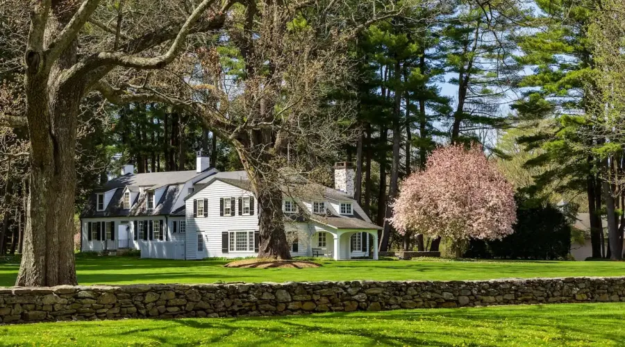 25 Sheffield Road, Egremont, Massachusetts, 01258, United States, 6 Bedrooms Bedrooms, 12 Rooms Rooms,4 BathroomsBathrooms,Residential,For Sale,Sheffield,1528515