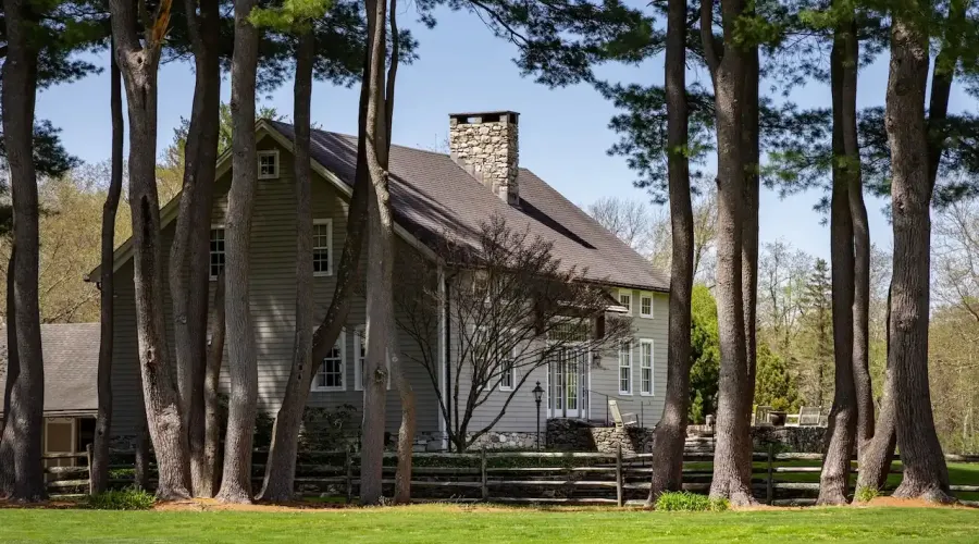 25 Sheffield Road, Egremont, Massachusetts, 01258, United States, 6 Bedrooms Bedrooms, 12 Rooms Rooms,4 BathroomsBathrooms,Residential,For Sale,Sheffield,1528515