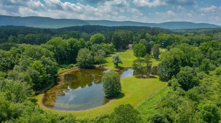 25 Sheffield Road, Egremont, Massachusetts, 01258, United States, 6 Bedrooms Bedrooms, 12 Rooms Rooms,4 BathroomsBathrooms,Residential,For Sale,Sheffield,1528515