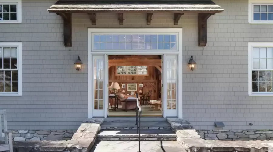 25 Sheffield Road, Egremont, Massachusetts, 01258, United States, 6 Bedrooms Bedrooms, 12 Rooms Rooms,4 BathroomsBathrooms,Residential,For Sale,Sheffield,1528515