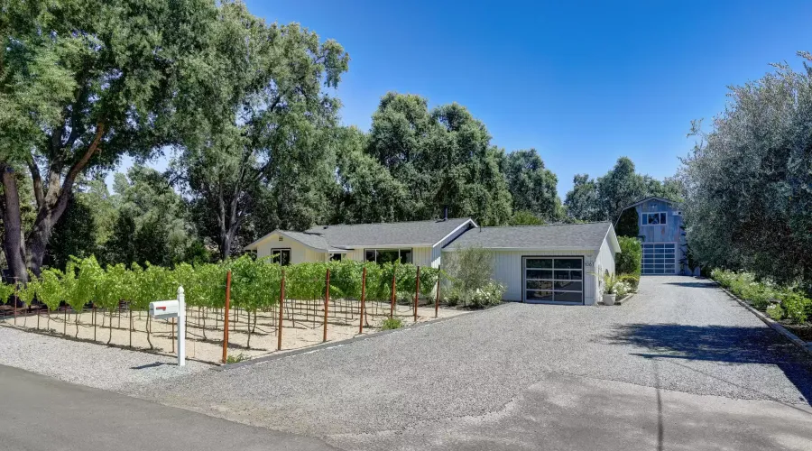 1067 Darms Lane, Napa, California, 94558, United States, 5 Bedrooms Bedrooms, ,3 BathroomsBathrooms,Residential,For Sale,1067 Darms Lane,1532098