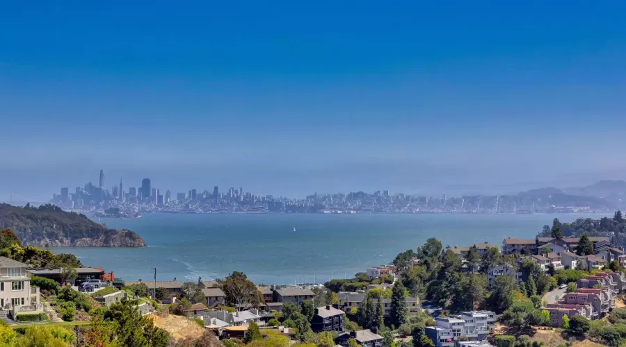 21 Tara Hill Rd, Belvedere Tiburon, California, 94920, United States, 4 Bedrooms Bedrooms, ,3.5 BathroomsBathrooms,Residential,For Sale,21 Tara Hill Rd,1540363