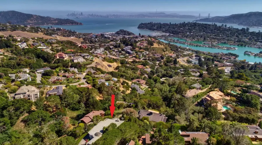 21 Tara Hill Rd, Belvedere Tiburon, California, 94920, United States, 4 Bedrooms Bedrooms, ,3.5 BathroomsBathrooms,Residential,For Sale,21 Tara Hill Rd,1540363