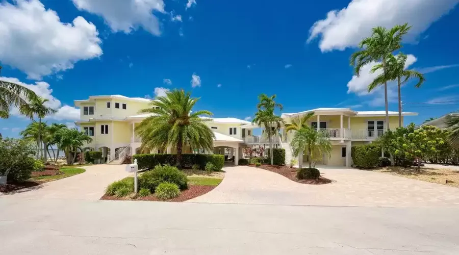 29433 Enterprise Avenue, Big Pine Key, Florida, 33043, United States, 4 Bedrooms Bedrooms, ,5 BathroomsBathrooms,Residential,For Sale,29433 Enterprise Avenue,1546604