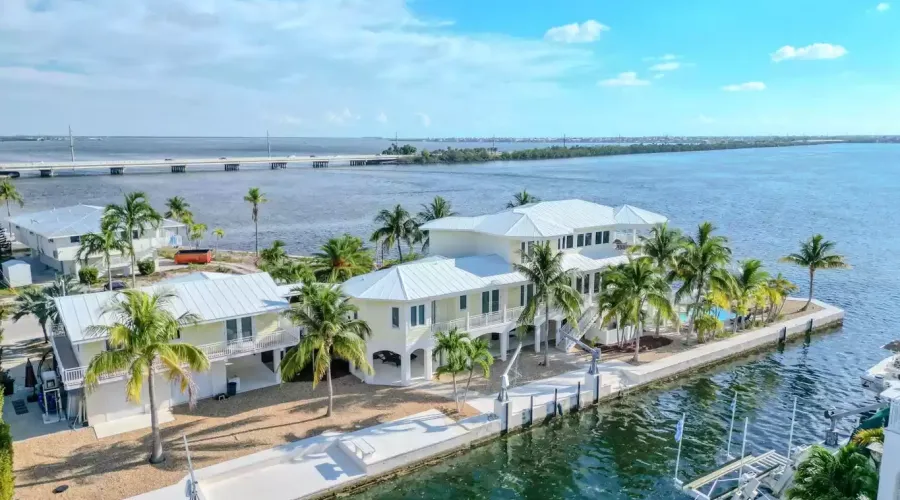 29433 Enterprise Avenue, Big Pine Key, Florida, 33043, United States, 4 Bedrooms Bedrooms, ,5 BathroomsBathrooms,Residential,For Sale,29433 Enterprise Avenue,1546604