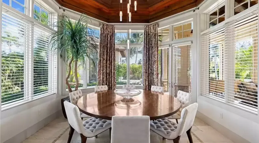 655 BOUGAINVILLEA RD, NAPLES, Florida, 34102, United States, 4 Bedrooms Bedrooms, ,5 BathroomsBathrooms,Residential,For Sale,655 BOUGAINVILLEA RD,1546605