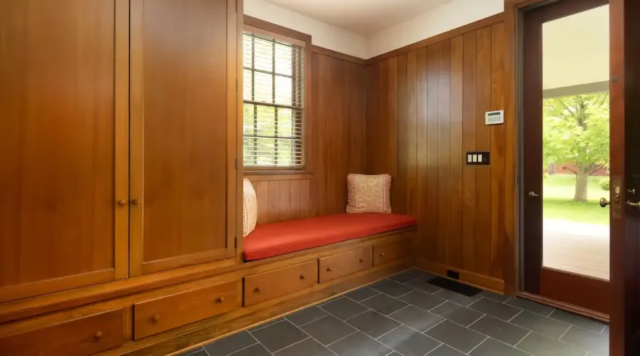 11-17 Valley Road, Lakeville, Connecticut, 06068, United States, 5 Bedrooms Bedrooms, 12 Rooms Rooms,5 BathroomsBathrooms,Residential,For Sale,Valley,1546607