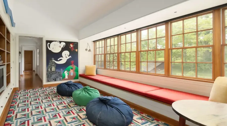 11-17 Valley Road, Lakeville, Connecticut, 06068, United States, 5 Bedrooms Bedrooms, 12 Rooms Rooms,5 BathroomsBathrooms,Residential,For Sale,Valley,1546607