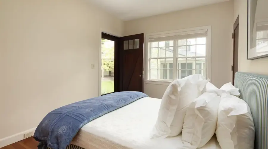 11-17 Valley Road, Lakeville, Connecticut, 06068, United States, 5 Bedrooms Bedrooms, 12 Rooms Rooms,5 BathroomsBathrooms,Residential,For Sale,Valley,1546607