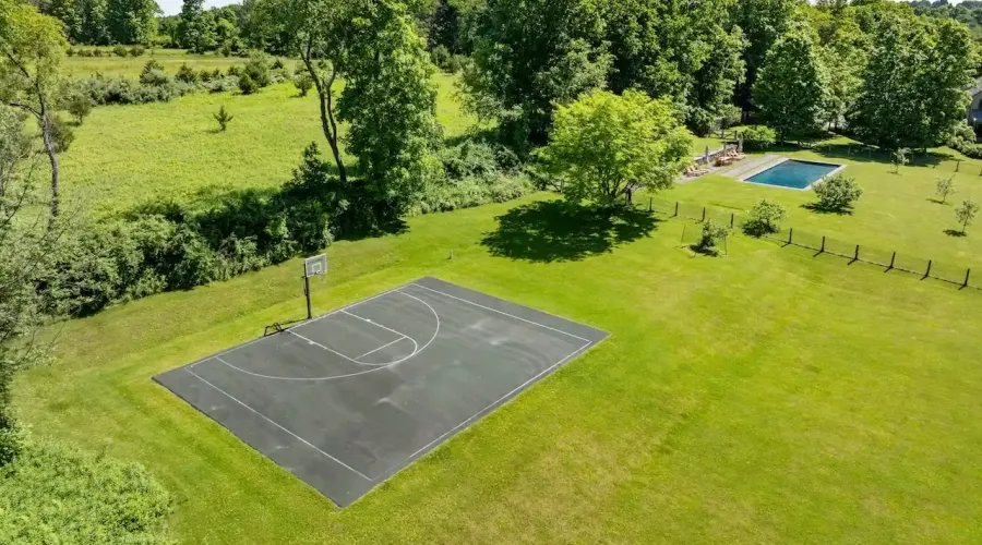 11-17 Valley Road, Lakeville, Connecticut, 06068, United States, 5 Bedrooms Bedrooms, 12 Rooms Rooms,5 BathroomsBathrooms,Residential,For Sale,Valley,1546607