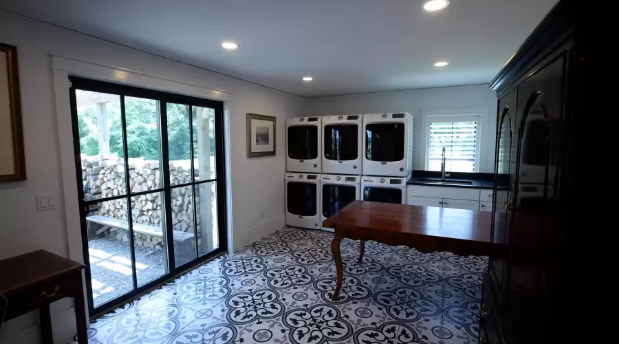 4500 West Lake Road, Skaneateles, New York, 13152, United States, 5 Bedrooms Bedrooms, ,6 BathroomsBathrooms,Residential,For Sale,4500 West Lake Road,1546807